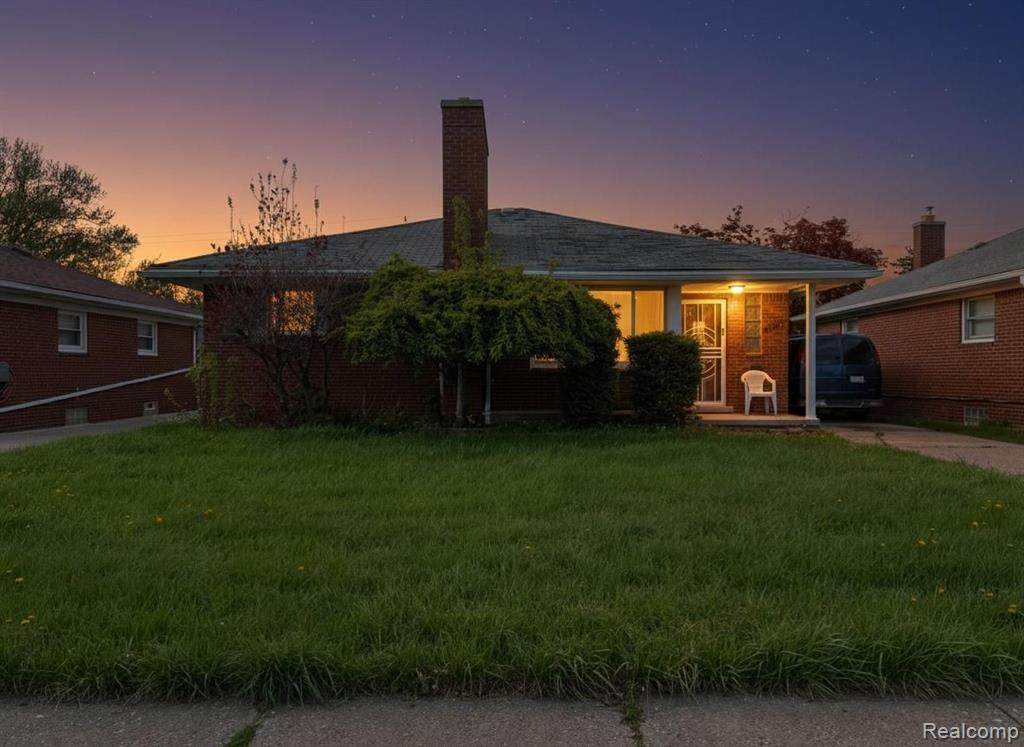 16525 Ego Avenue - Photo 1