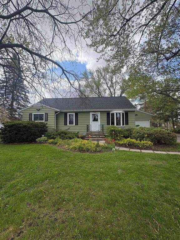 1891 Moore Road - Photo 1