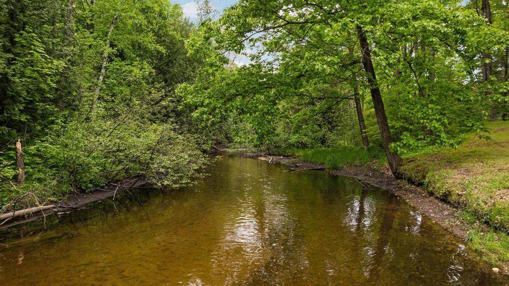 https://bt-photos.global.ssl.fastly.net/michigan/orig_boomver_1_654252304-2.jpg