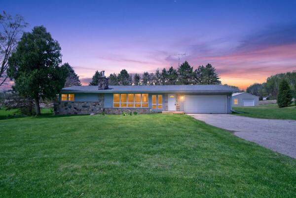 1114 Chapel Road - Photo 1