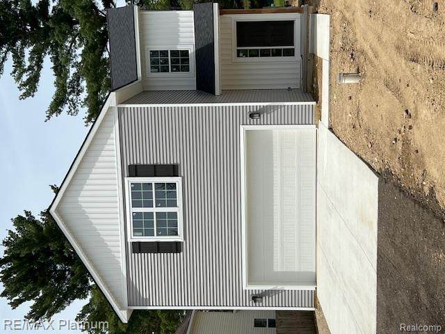 9400 Roland Drive - Photo 1