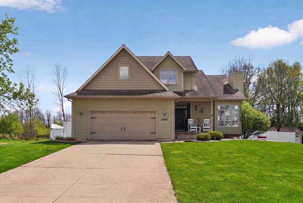 3849 Thorncrest Drive - Photo 1