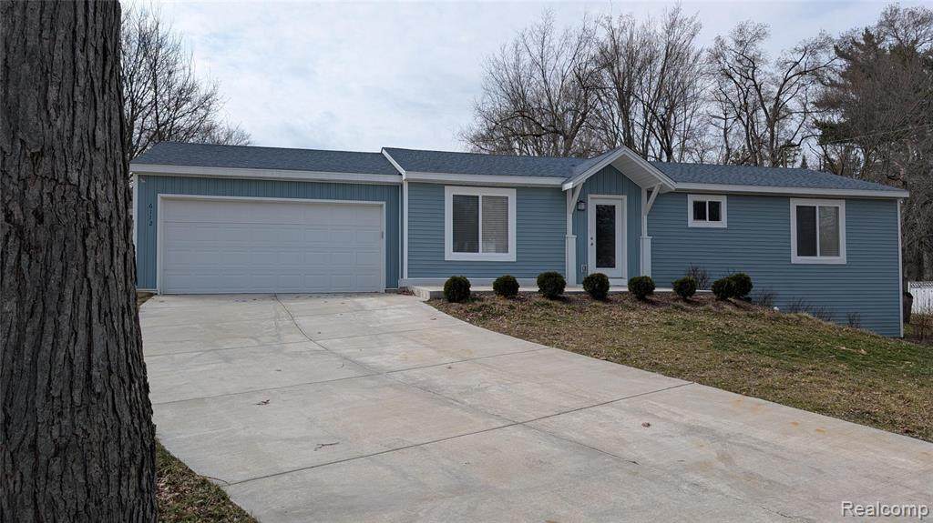 6112 Andersonville Road - Photo 1