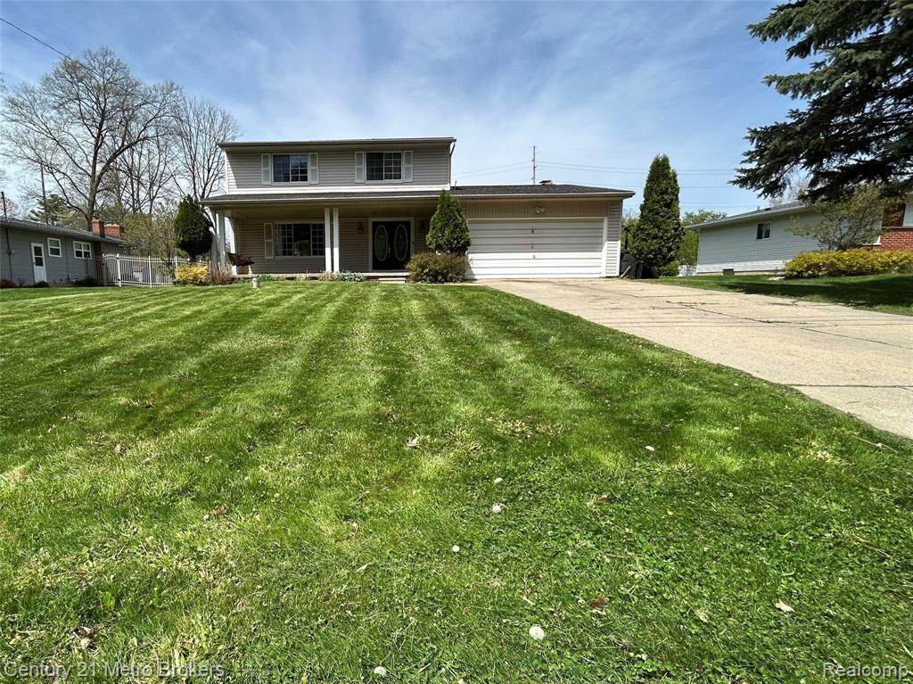 1124 Trotwood Lane - Photo 1