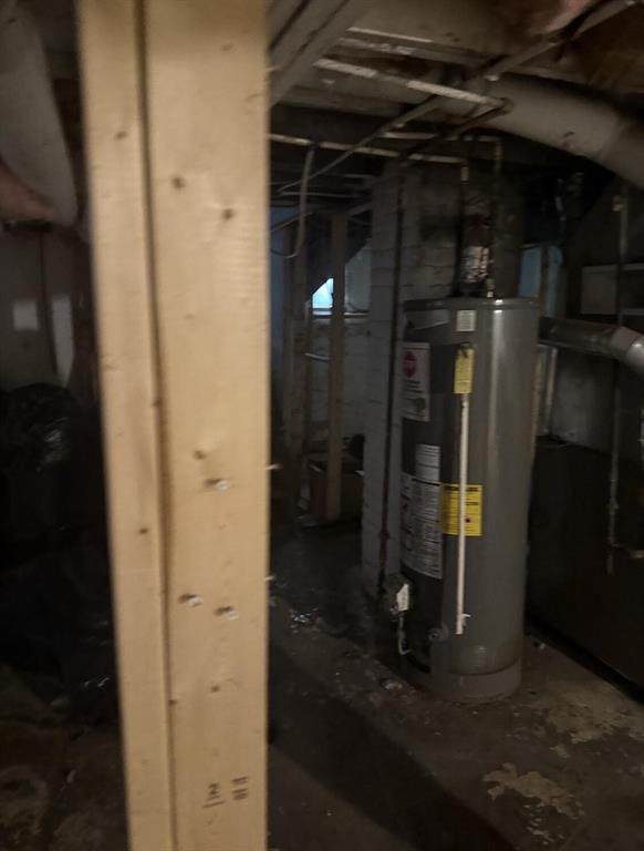 13918 Whitcomb - Photo 1