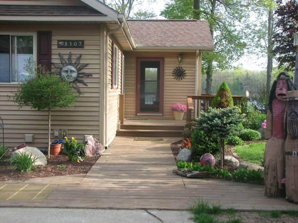 https://bt-photos.global.ssl.fastly.net/michigan/orig_boomver_3_654309944-2.jpg