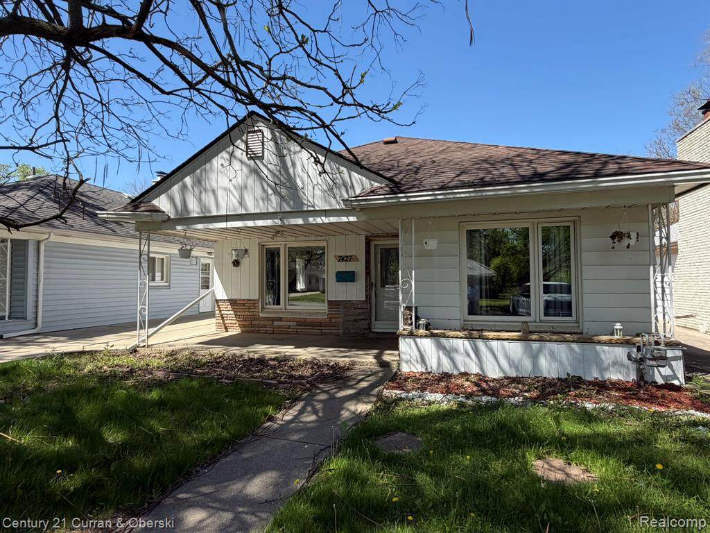 7427 Drexel Street - Photo 1
