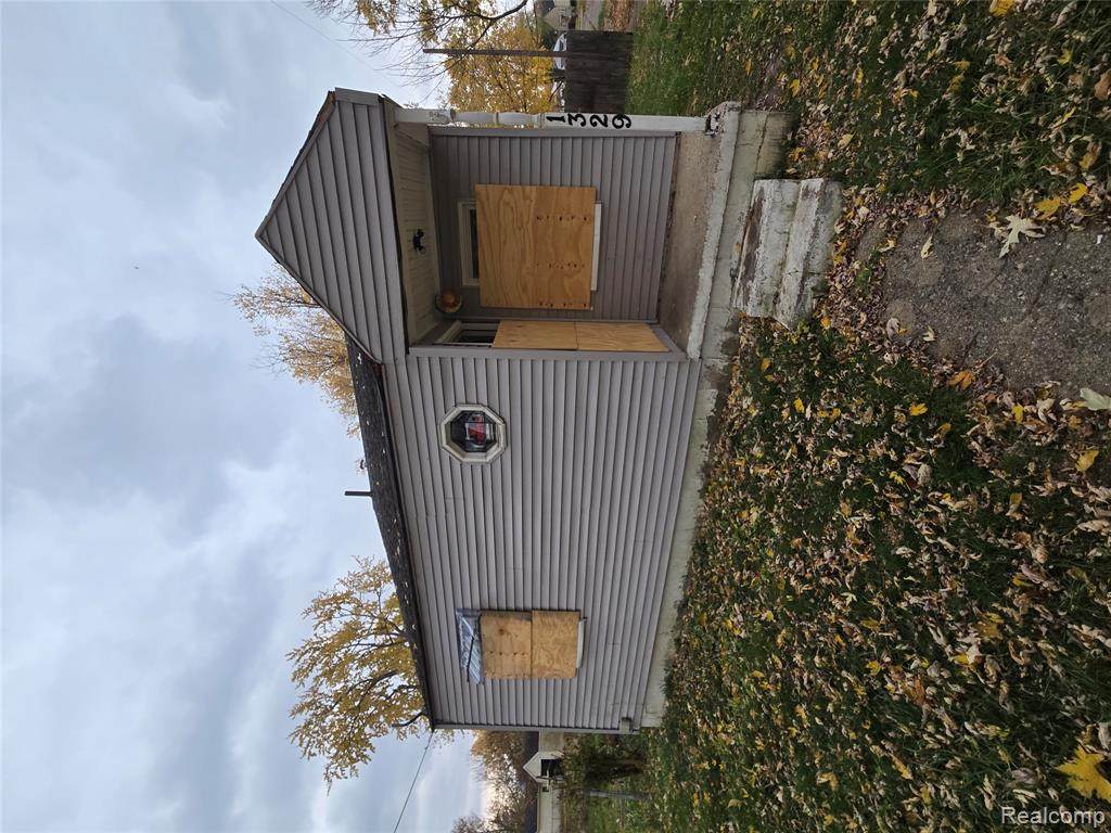 1329 Lincoln Avenue - Photo 1