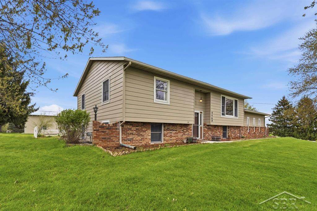 4469 Millbrook Road - Photo 1