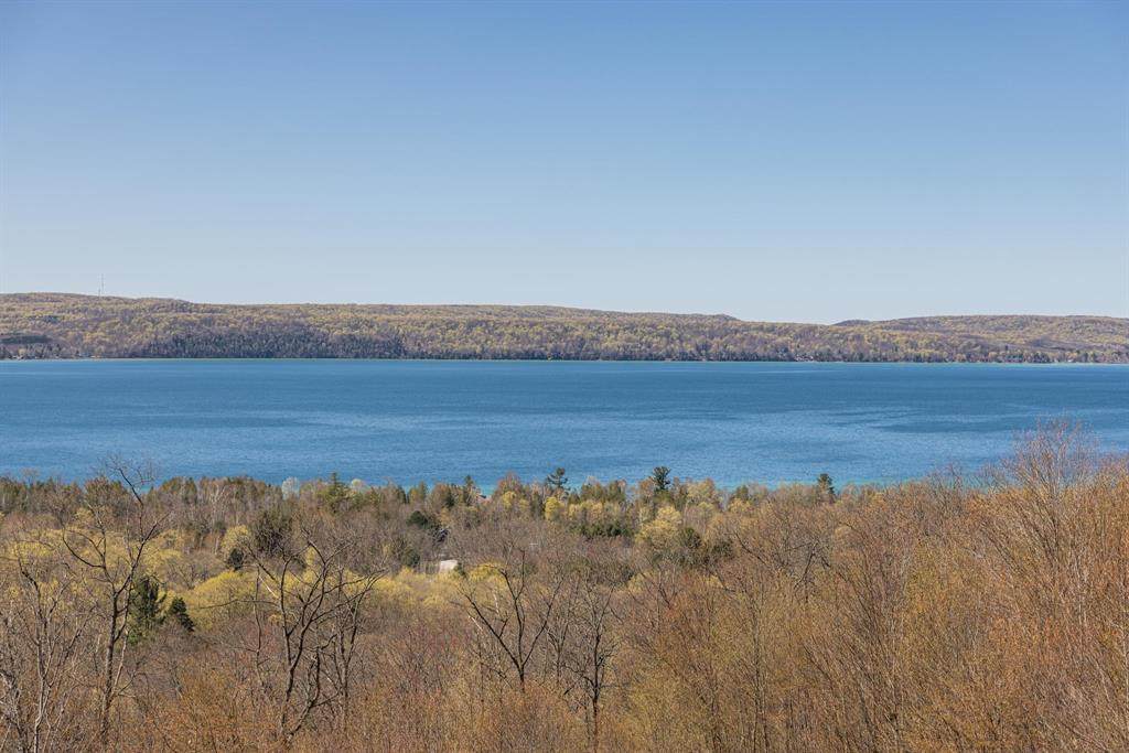 https://bt-photos.global.ssl.fastly.net/michigan/orig_boomver_1_654326366-2.jpg