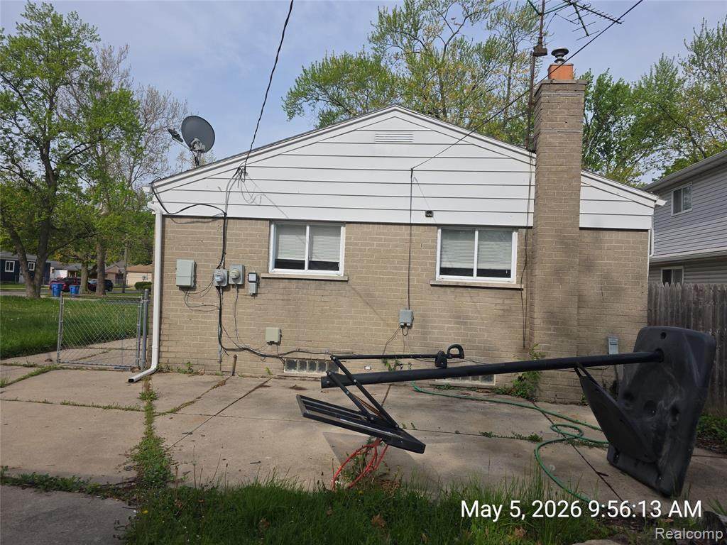 https://bt-photos.global.ssl.fastly.net/michigan/orig_boomver_1_654344811-2.jpg