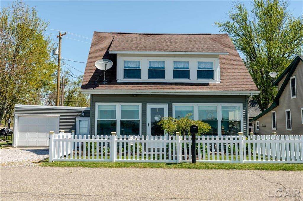 1398 Lakeshore Drive - Photo 1