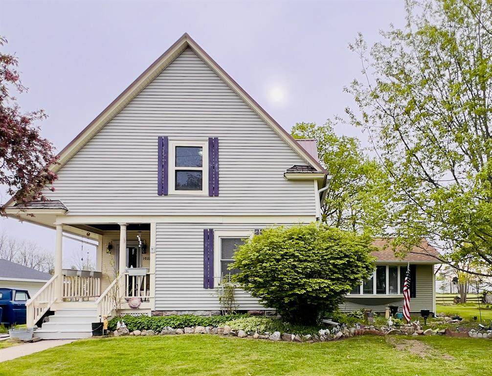 1033 Washington Boulevard - Photo 1