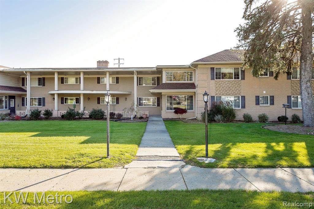 2377 Walton Boulevard - Photo 1