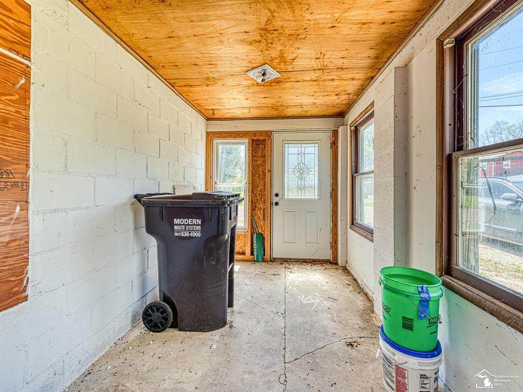 https://bt-photos.global.ssl.fastly.net/michigan/orig_boomver_1_654392987-2.jpg