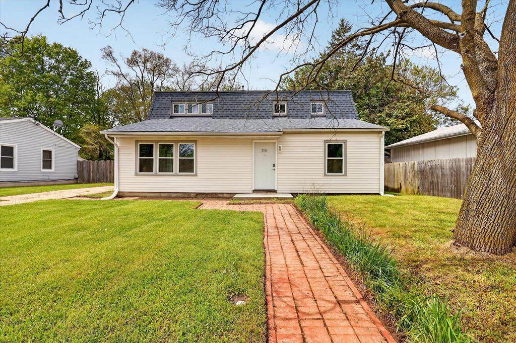 3315 Sunfield Street - Photo 1