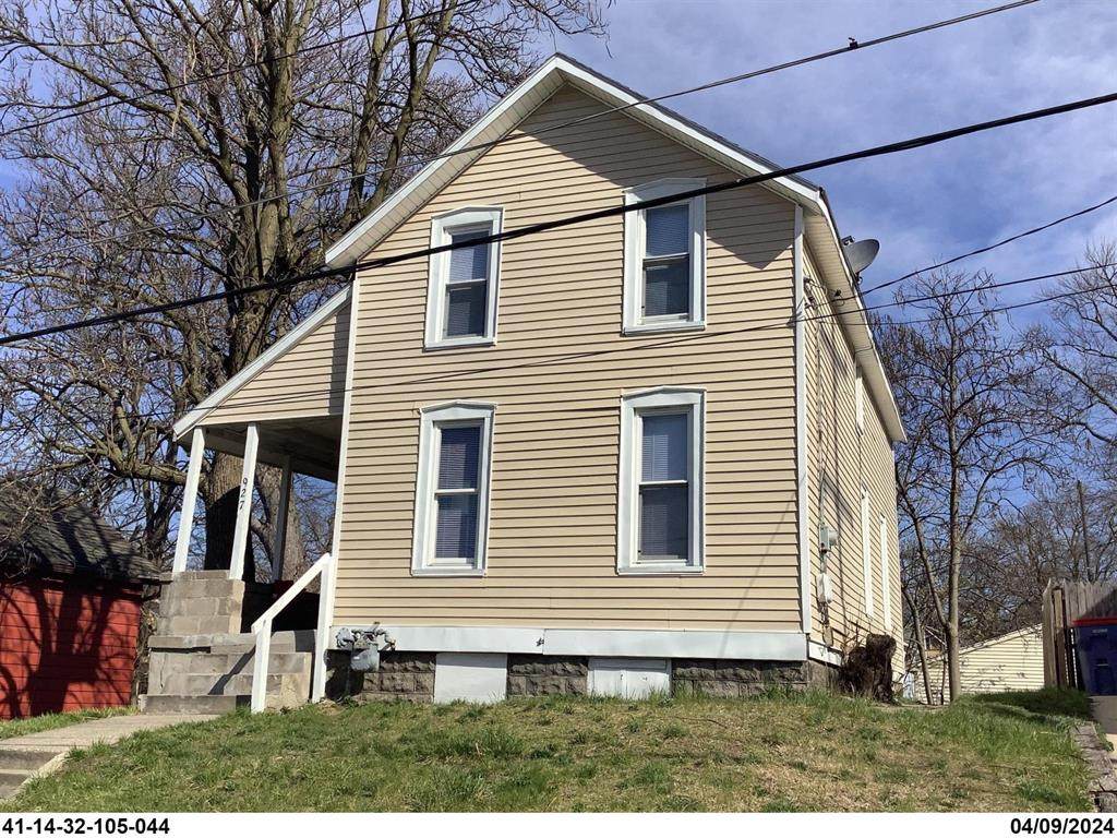 927 Bemis Street - Photo 1