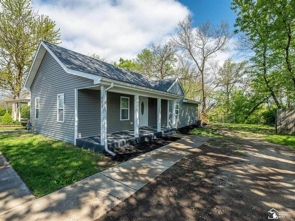 403 Monroe Street - Photo 1