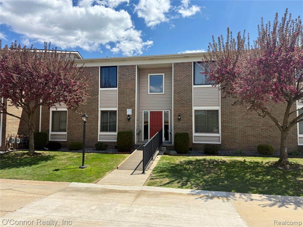 1660 River Road - Photo 1