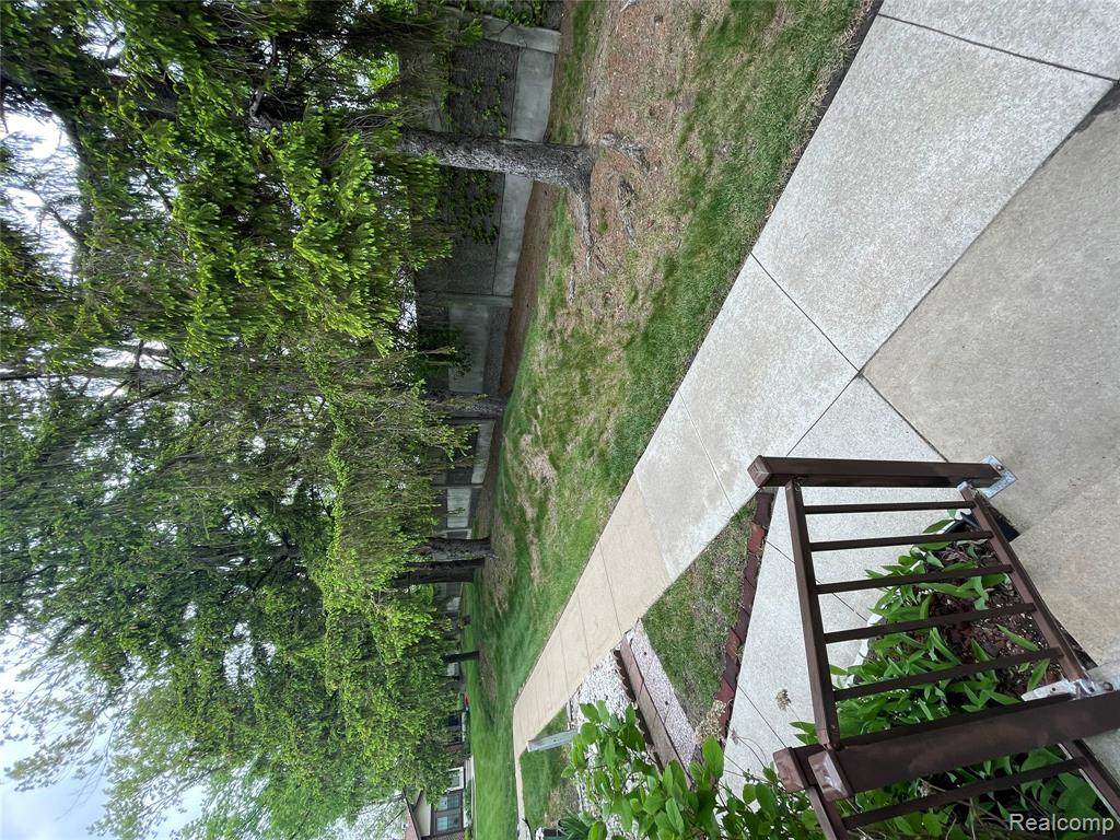 https://bt-photos.global.ssl.fastly.net/michigan/orig_boomver_1_654682526-2.jpg