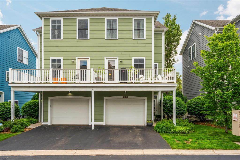 206 Midtown Drive - Photo 1