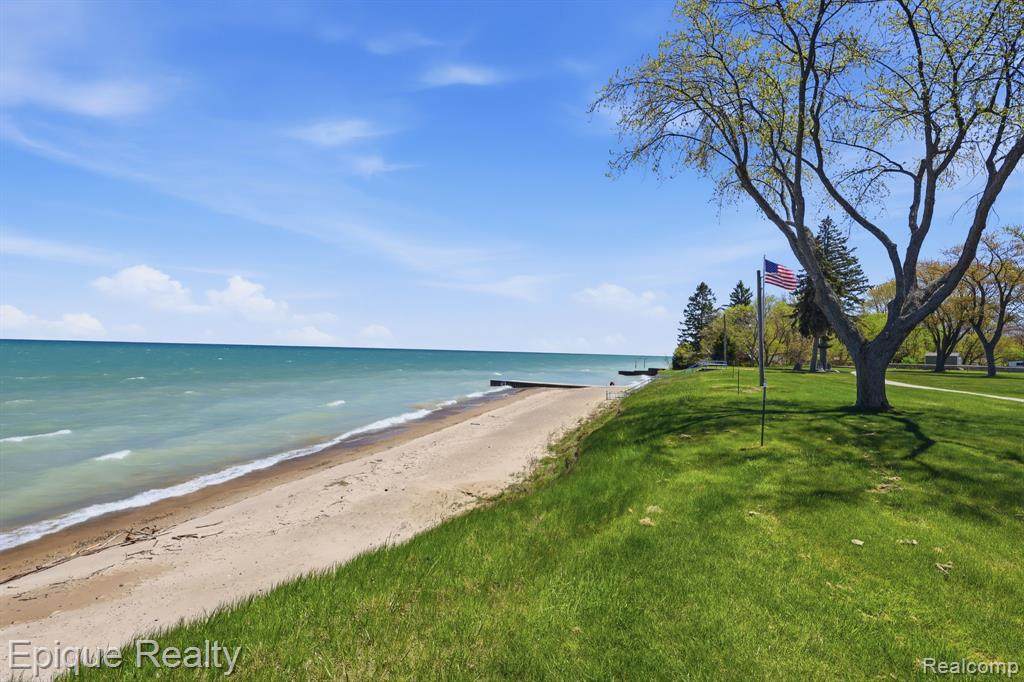https://bt-photos.global.ssl.fastly.net/michigan/orig_boomver_1_654799227-2.jpg
