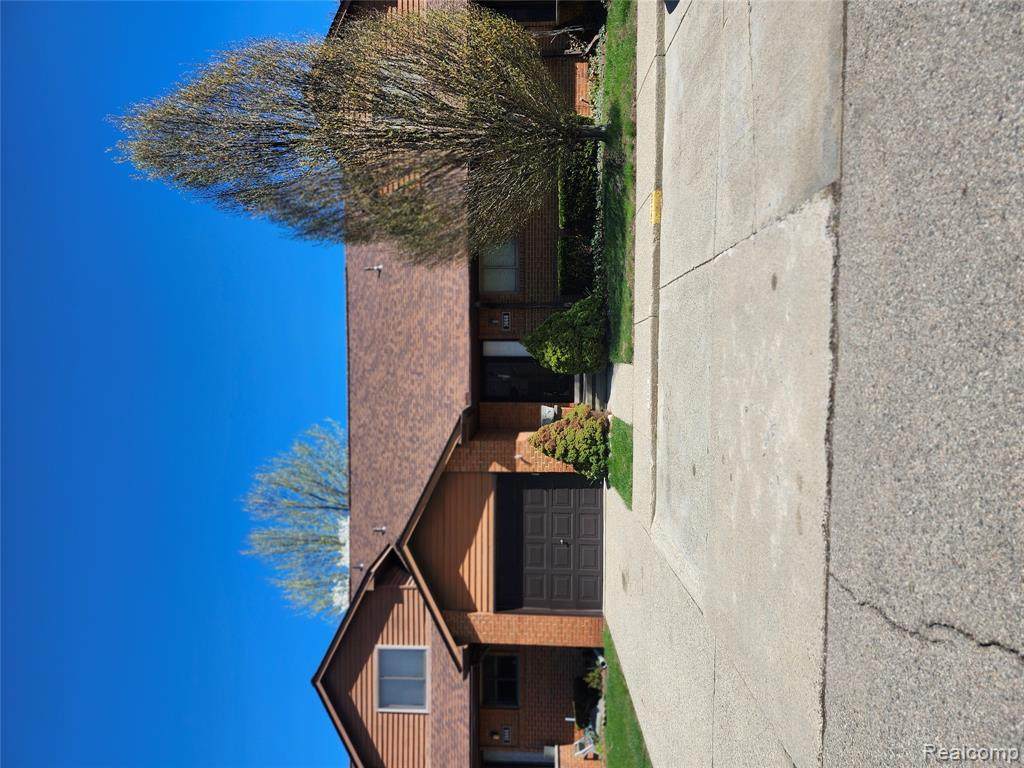 3668 Old Creek Road - Photo 1