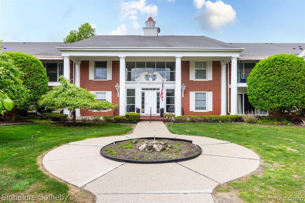 19710 13 Mile Road - Photo 1