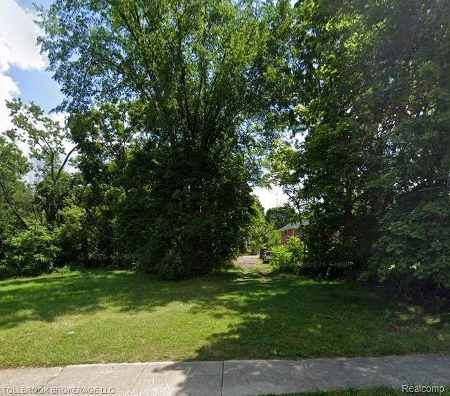N Roselawn N Roselawn - Photo 1