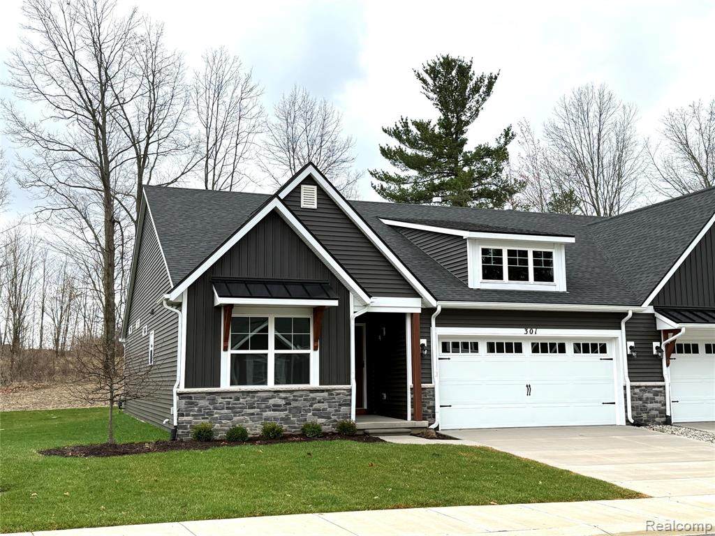 301 Canyon Creek Court - Photo 1