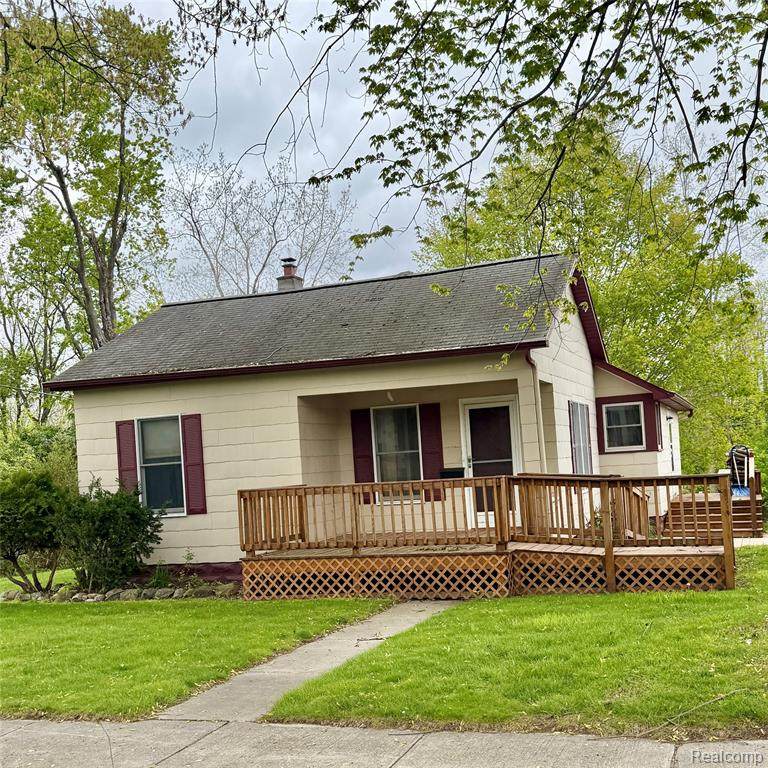 301 Main Street - Photo 1