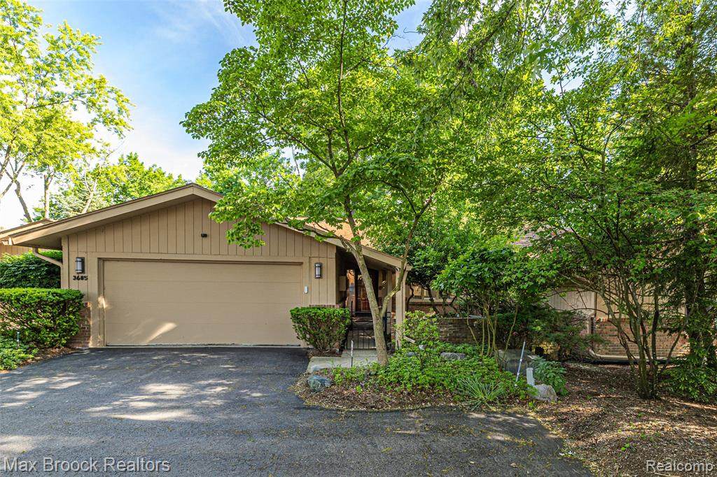3685 Quail Hollow Drive - Photo 1
