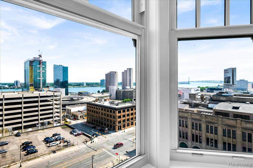 https://bt-photos.global.ssl.fastly.net/michigan/orig_boomver_1_656873705-2.jpg