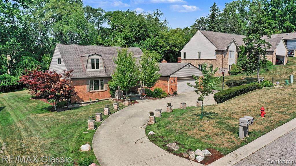 4590 Pine Village Drive - Photo 1