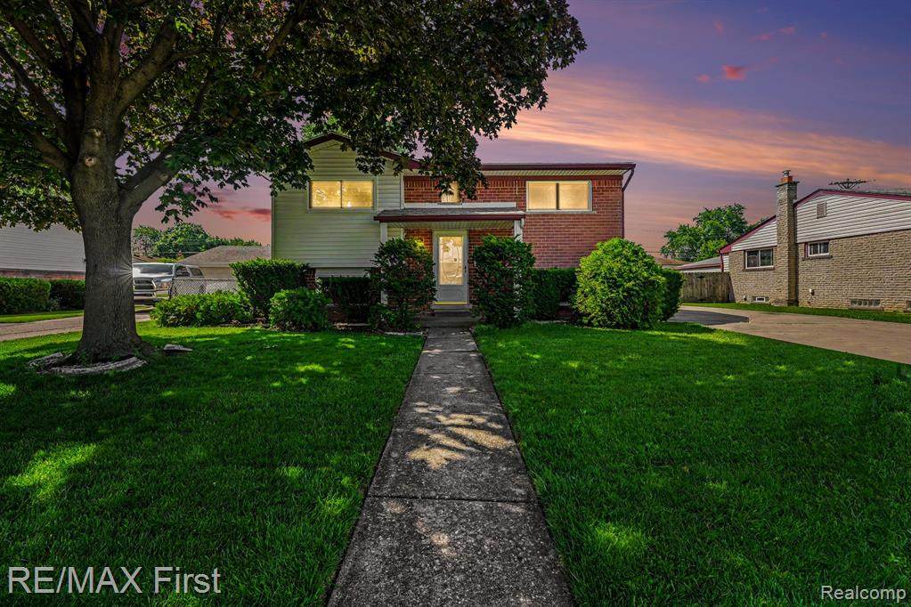 15628 Canberra Street - Photo 1