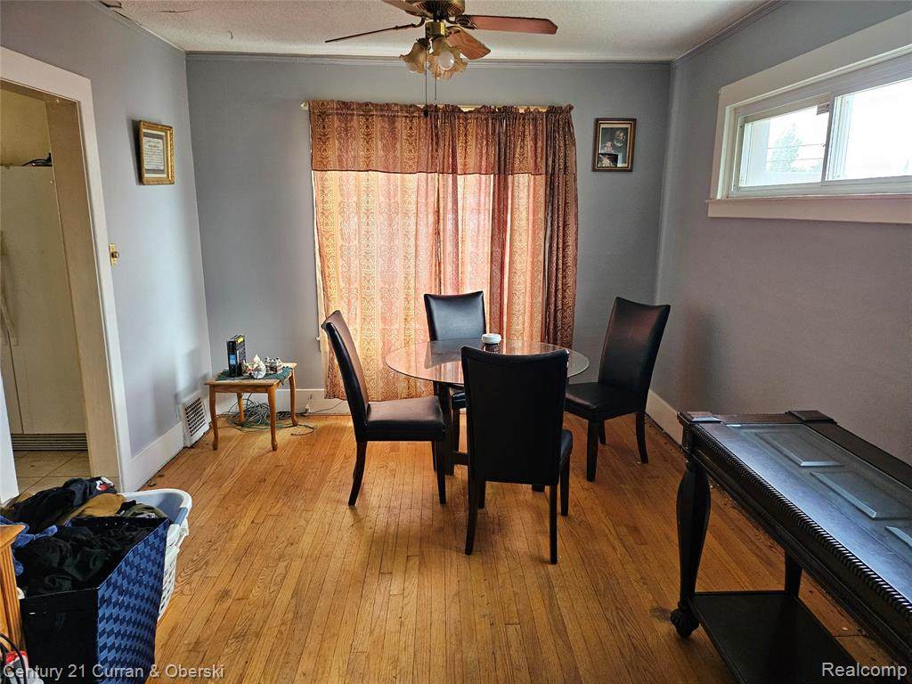 https://bt-photos.global.ssl.fastly.net/michigan/orig_boomver_1_660967702-2.jpg