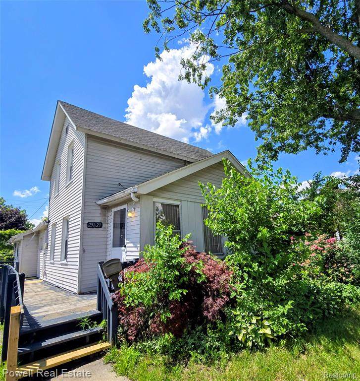 25621 Send Street - Photo 1