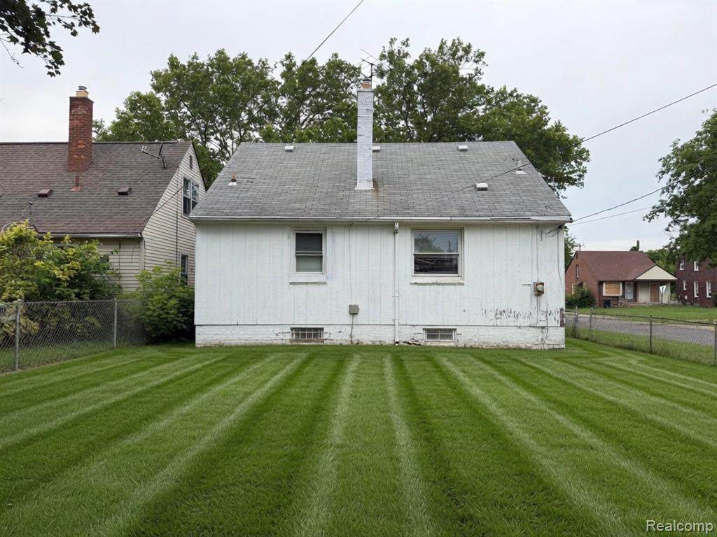 https://bt-photos.global.ssl.fastly.net/michigan/orig_boomver_1_661437075-2.jpg