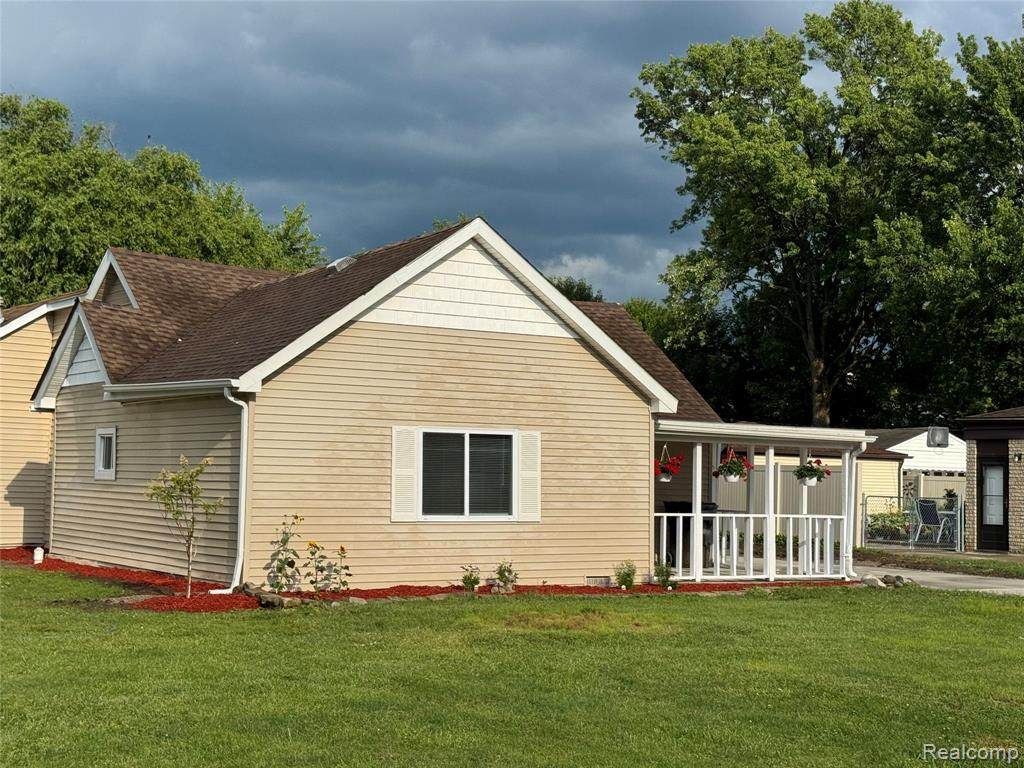 https://bt-photos.global.ssl.fastly.net/michigan/orig_boomver_1_661447997-2.jpg