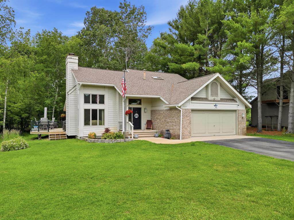 9551 Clubhouse Drive - Photo 1