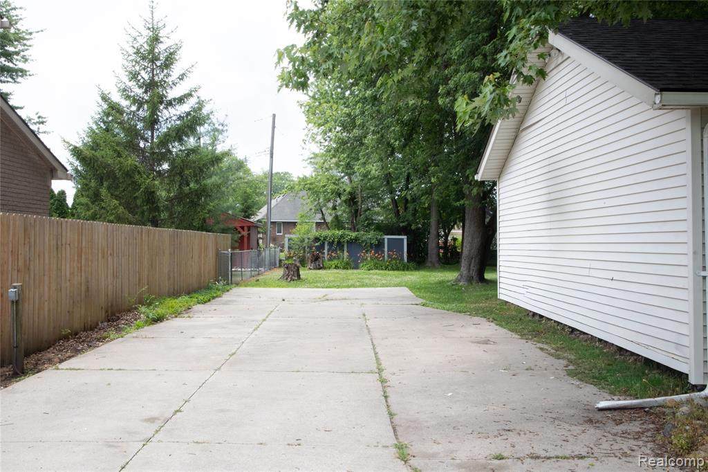 https://bt-photos.global.ssl.fastly.net/michigan/orig_boomver_1_661463572-2.jpg
