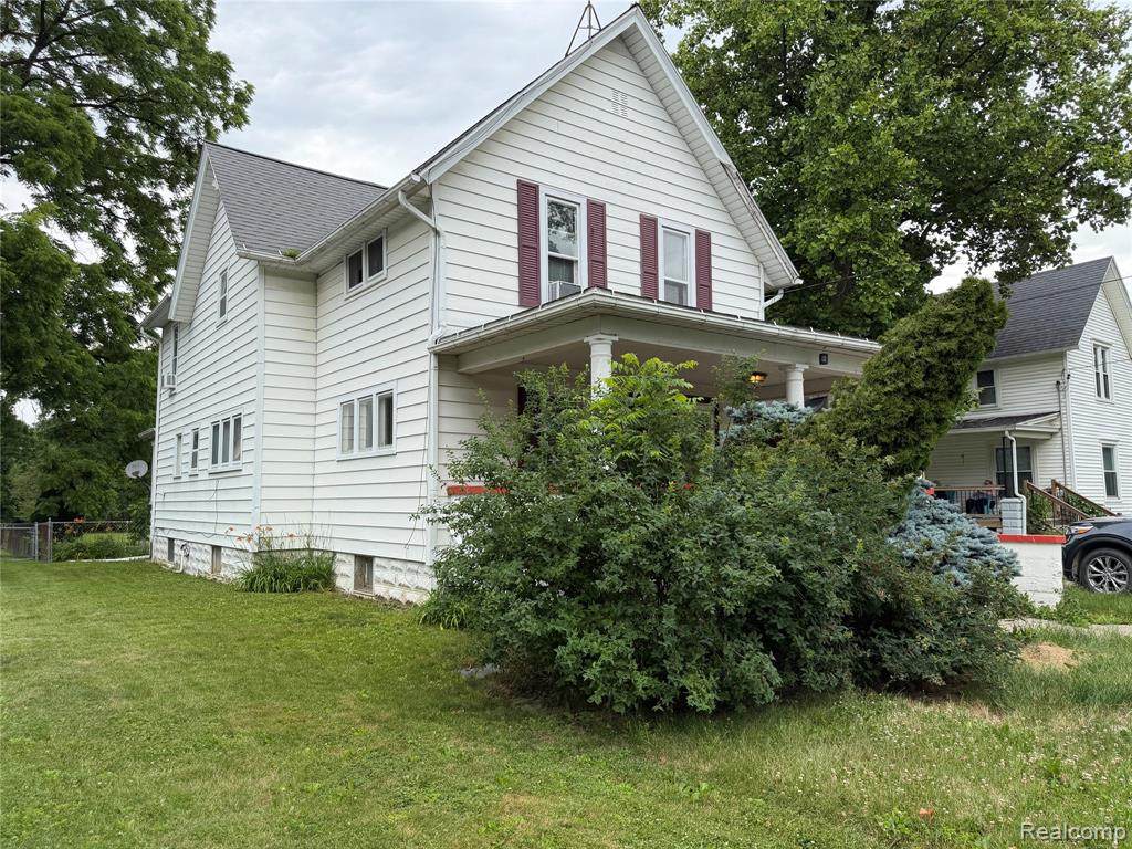 718 River Street - Photo 1