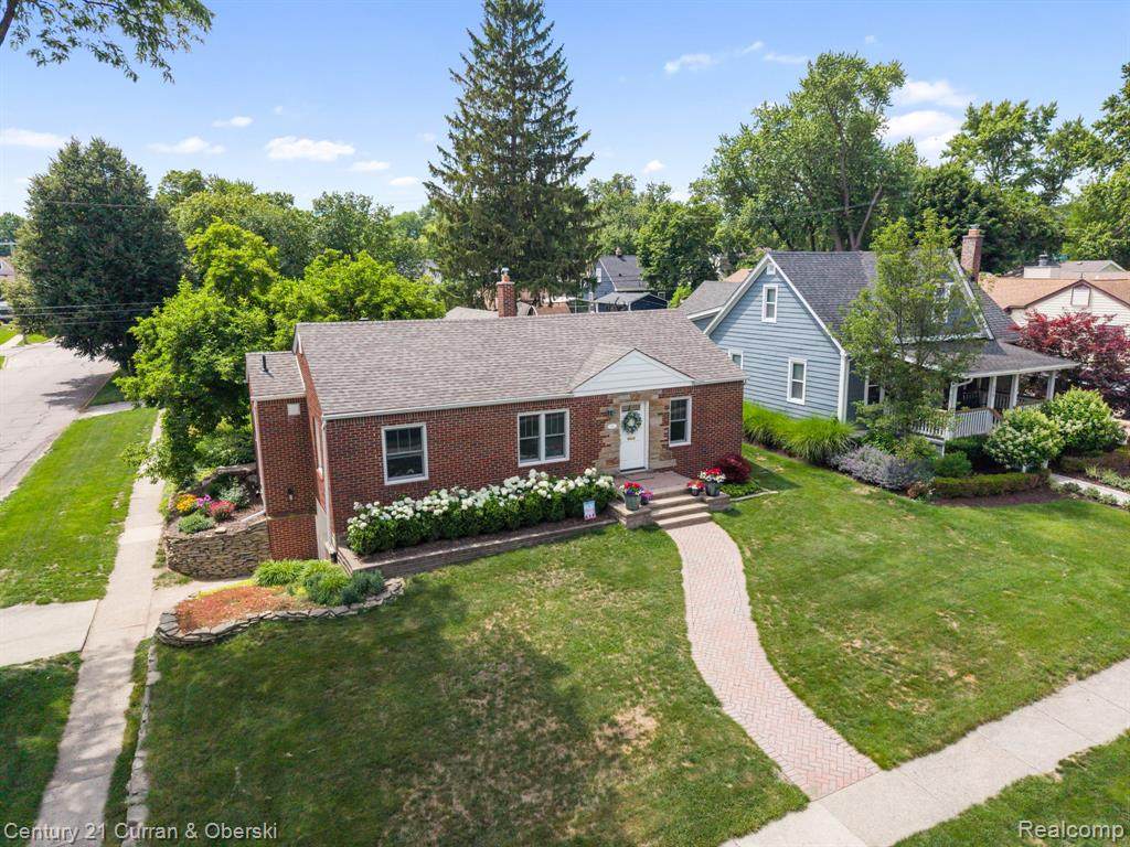 551 Evergreen Street - Photo 1