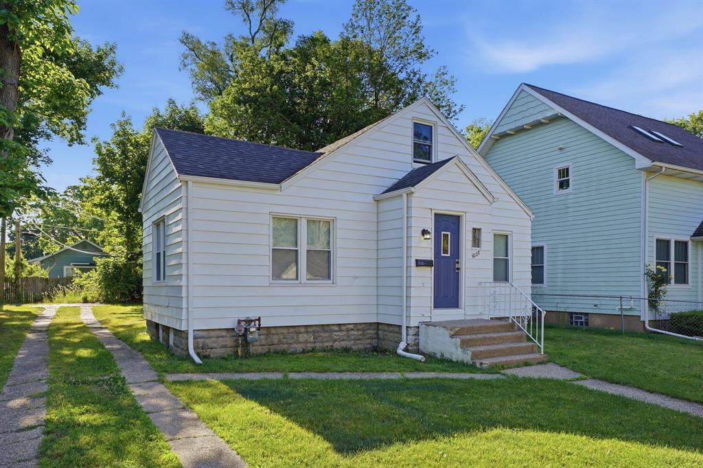 https://bt-photos.global.ssl.fastly.net/michigan/orig_boomver_1_661479571-2.jpg