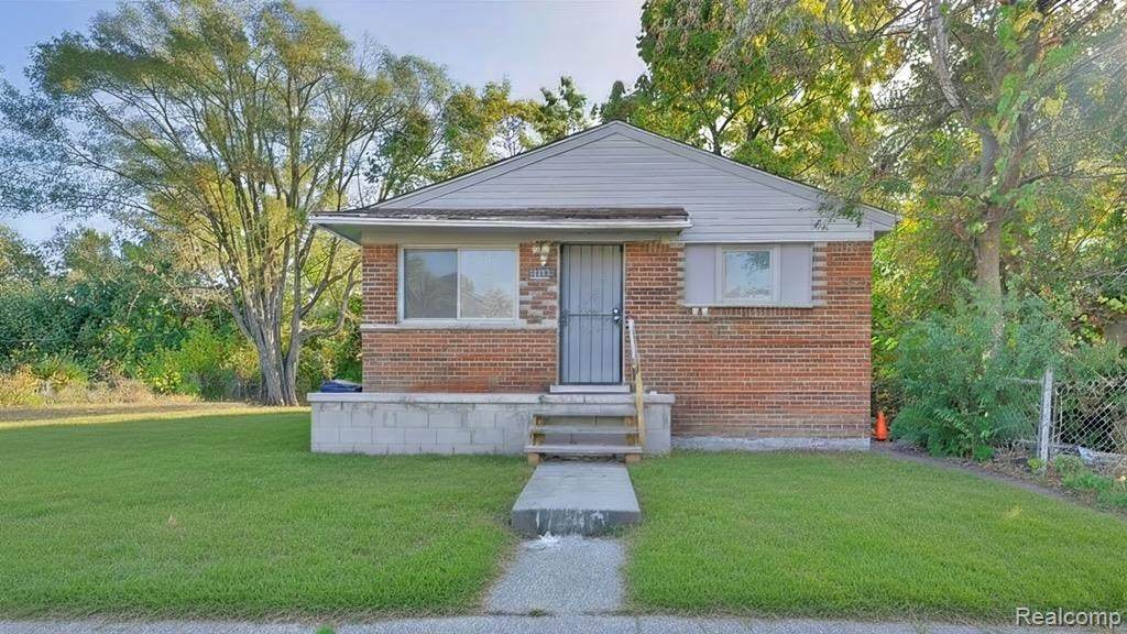 17840 Goddard - Photo 1