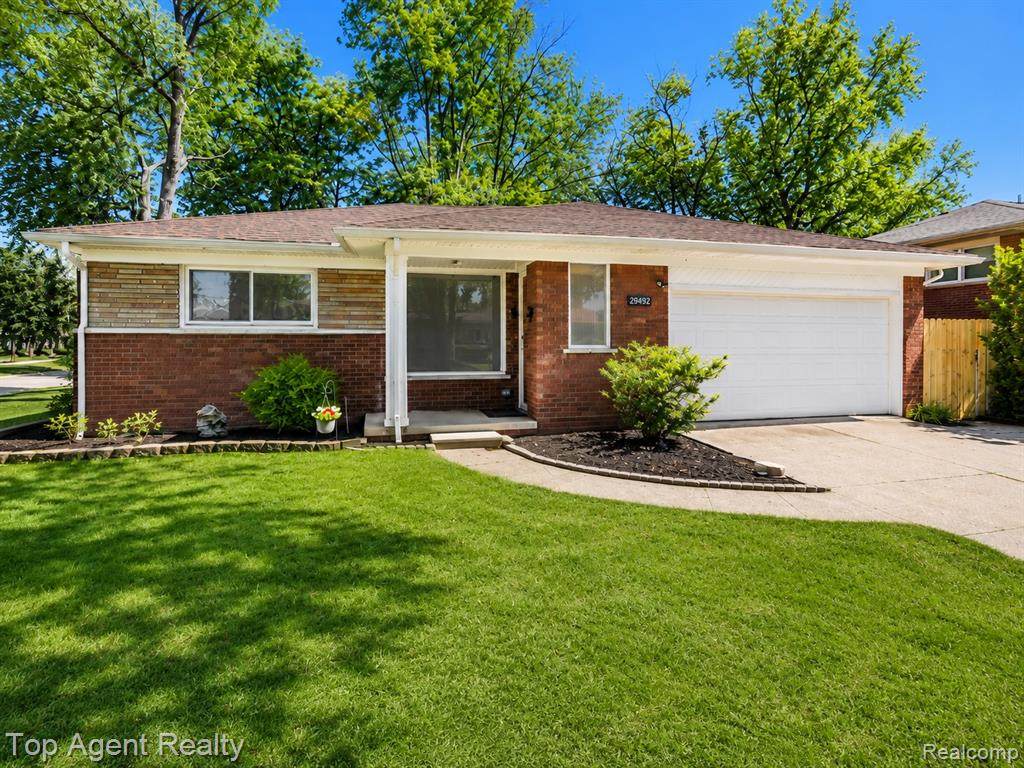 29492 Geraldine Drive - Photo 1