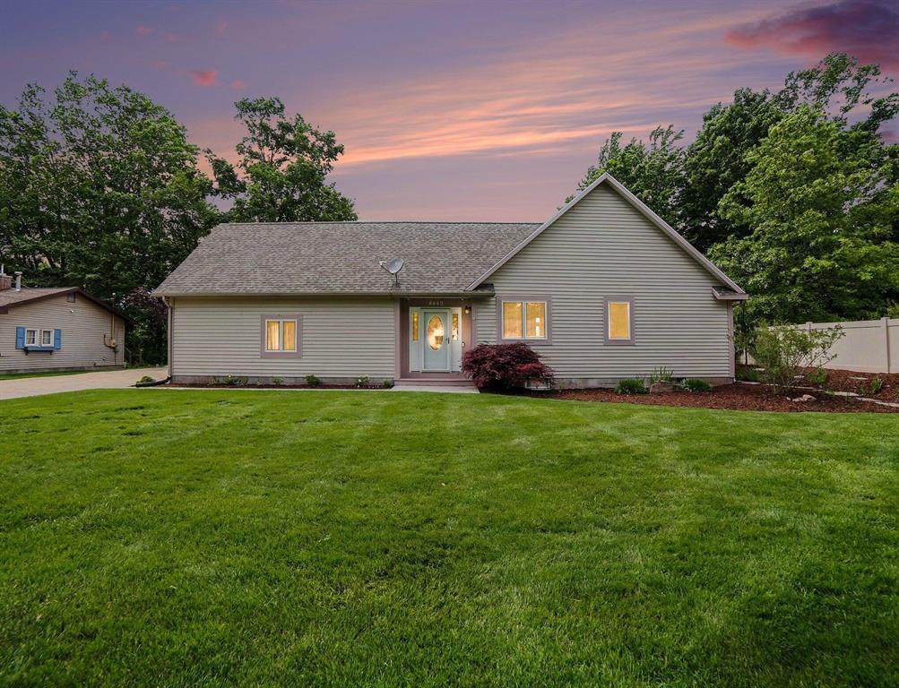 4449 Park Street - Photo 1