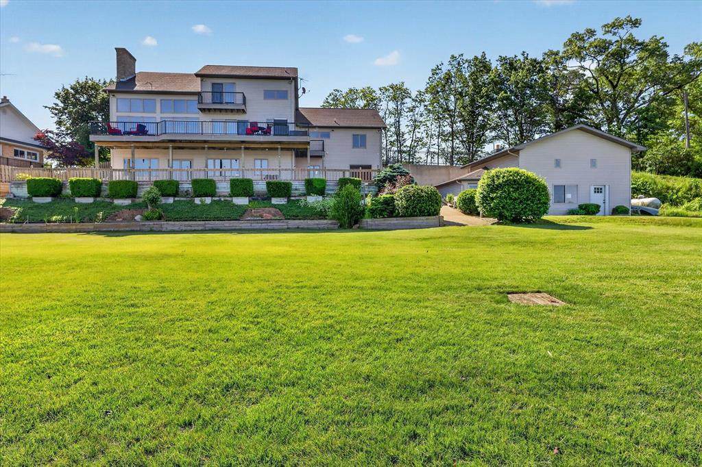 67208 Stubey Road - Photo 1