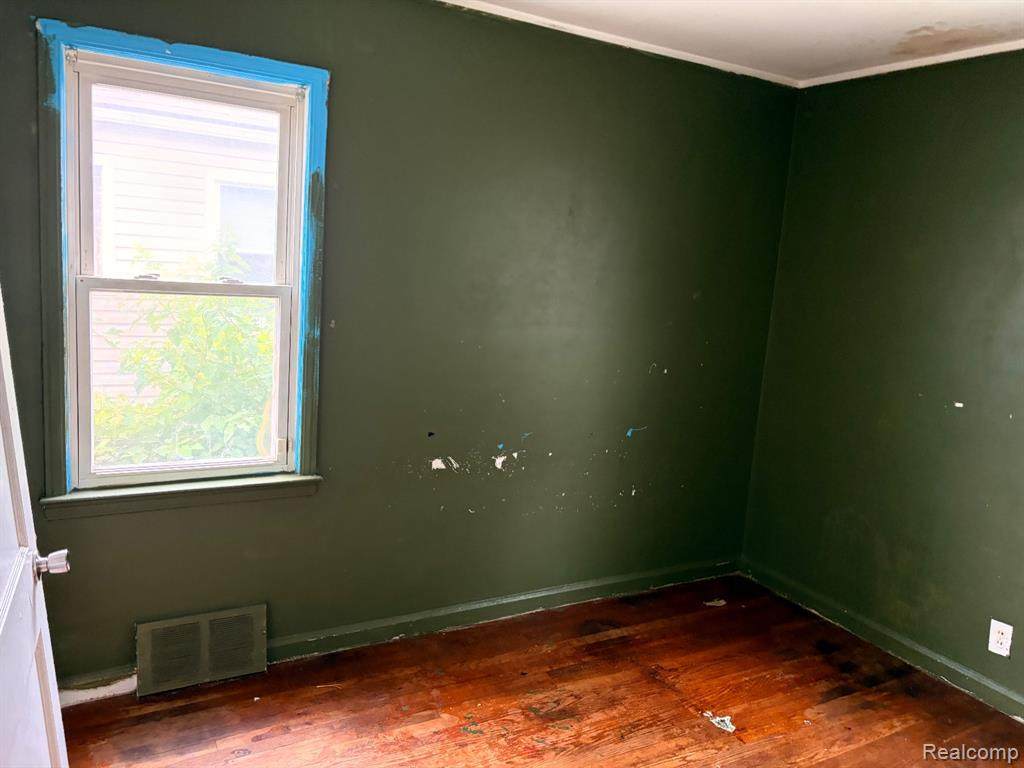 https://bt-photos.global.ssl.fastly.net/michigan/orig_boomver_1_661530628-2.jpg