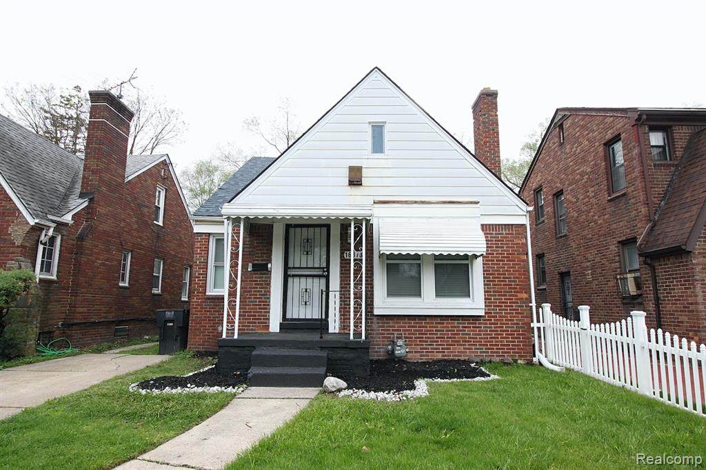 16873 Mansfield Street - Photo 1
